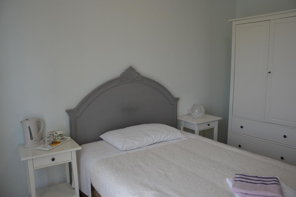 B&B Cherry En Rose Lezzeno Pokoj fotografie